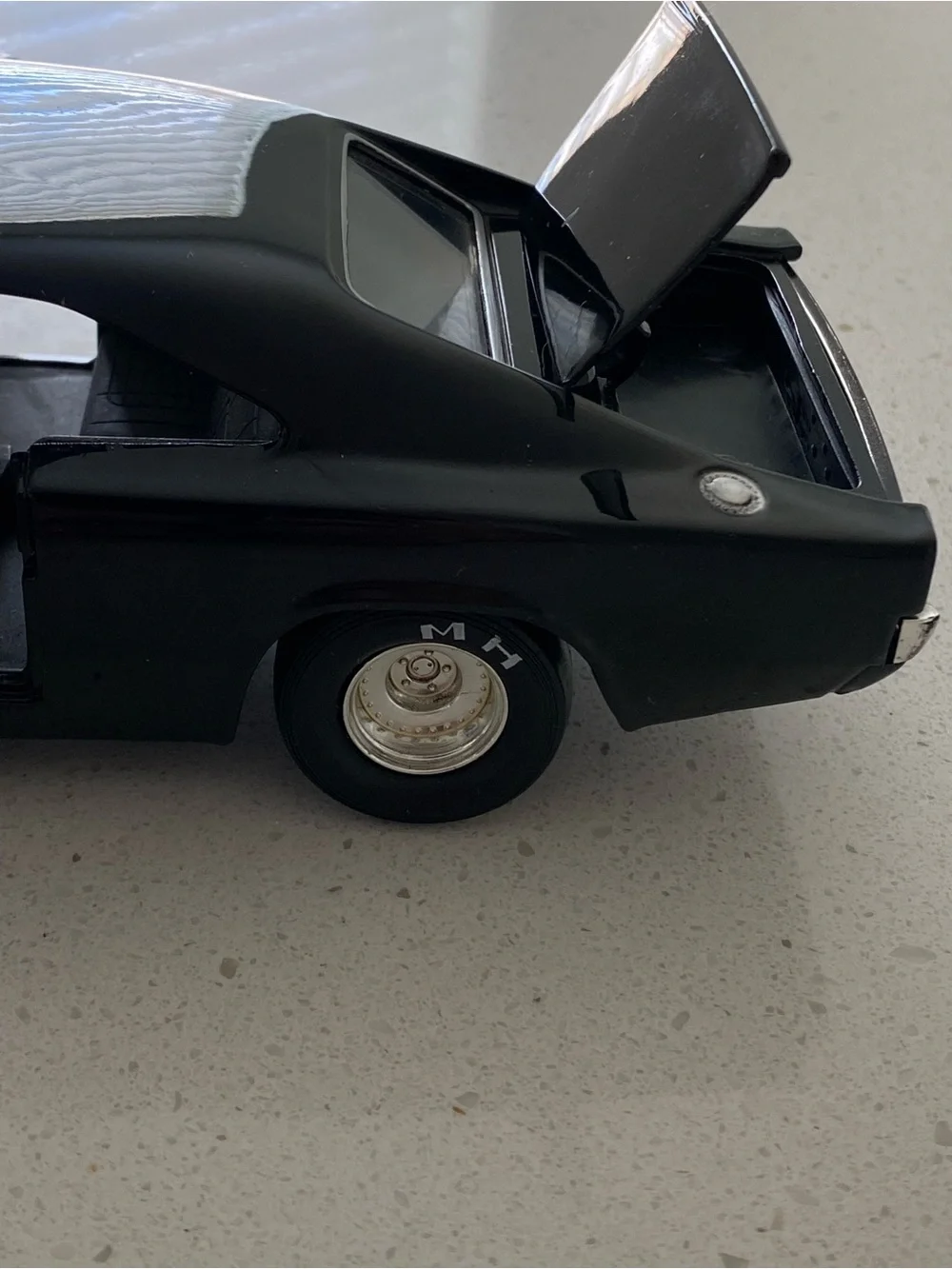 1:24 JADA FAST & FURIOUS DOM'S DODGE CHARGER RT GLOSS BLACK